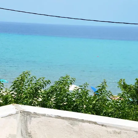 Beach Front 2 בית נופש